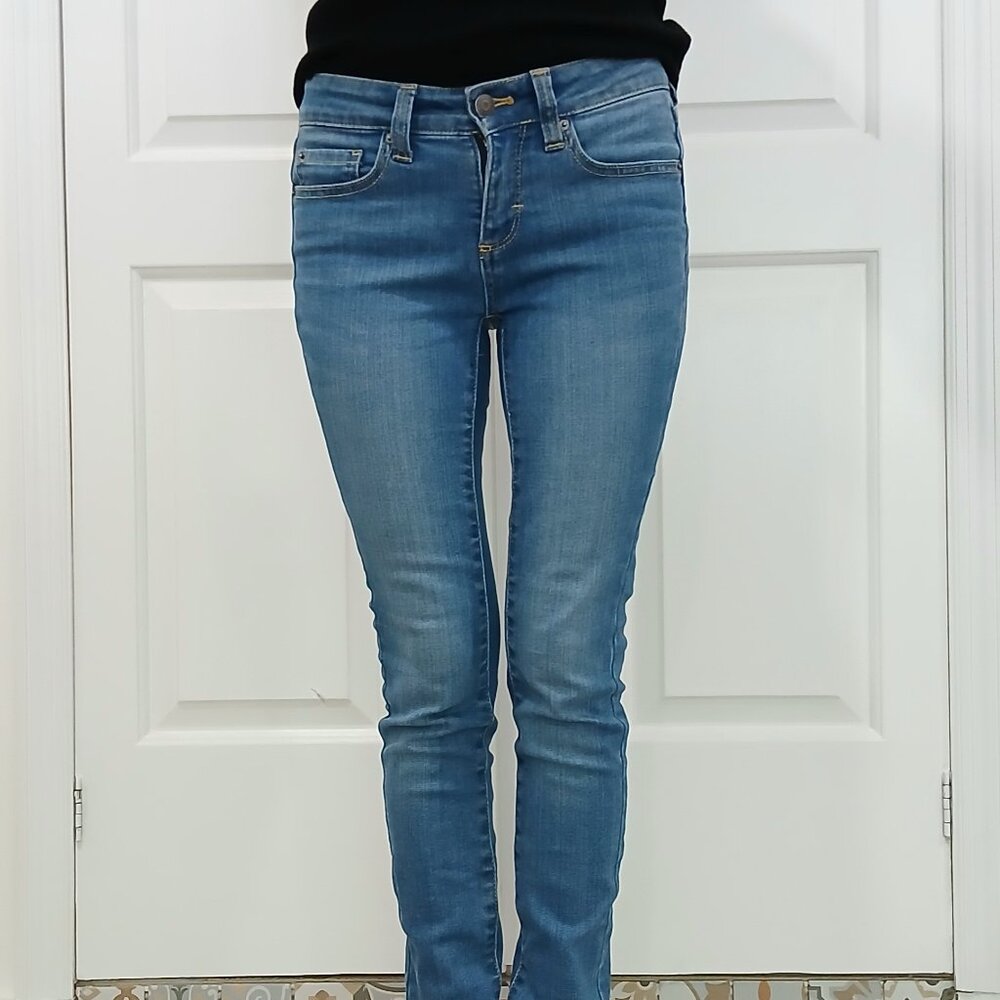 G.H. Bass & Co Medium to light wash Jeans, Size 0P